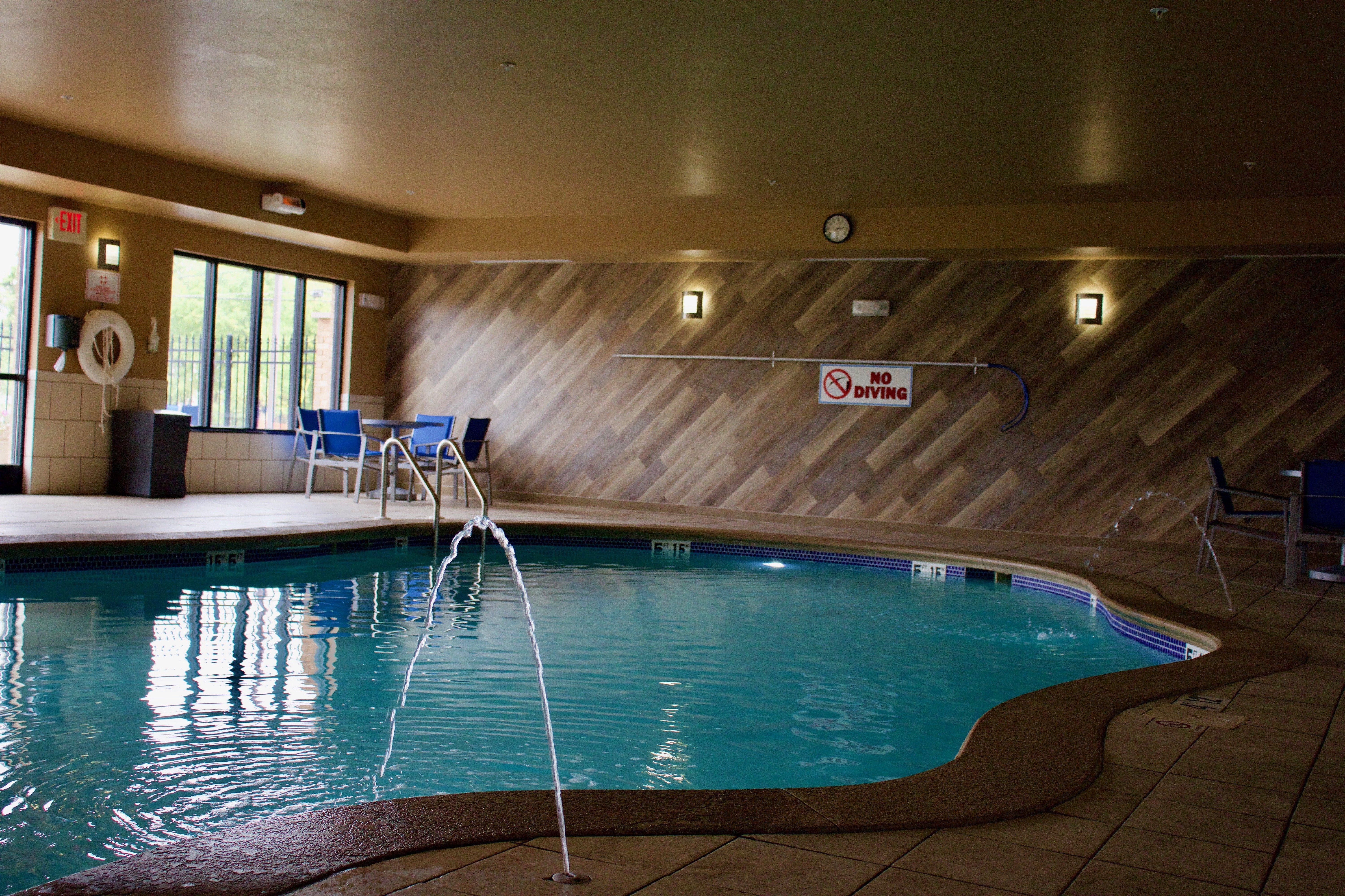 Holiday Inn Express Hotel & Suites Crawfordsville By Ihg Exteriér fotografie